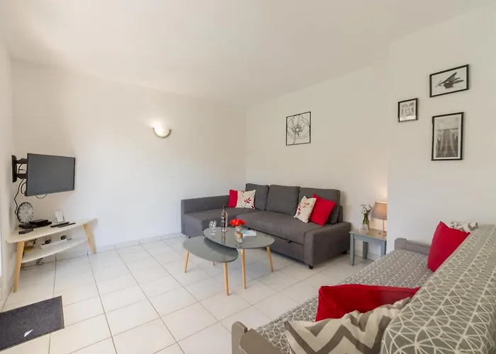 Villa Le Verger, Lumineuse Et Agreable Avec Son Espace Exterieur Clos Au Coeur De Notre Vignoble *