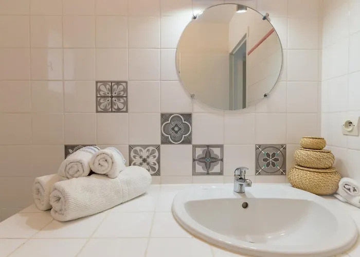 Le Verger, Lumineuse Et Agreable Avec Son Espace Exterieur Clos Au Coeur De Notre Vignoble Villa